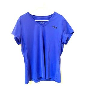 Workout top bundle 3 shirts